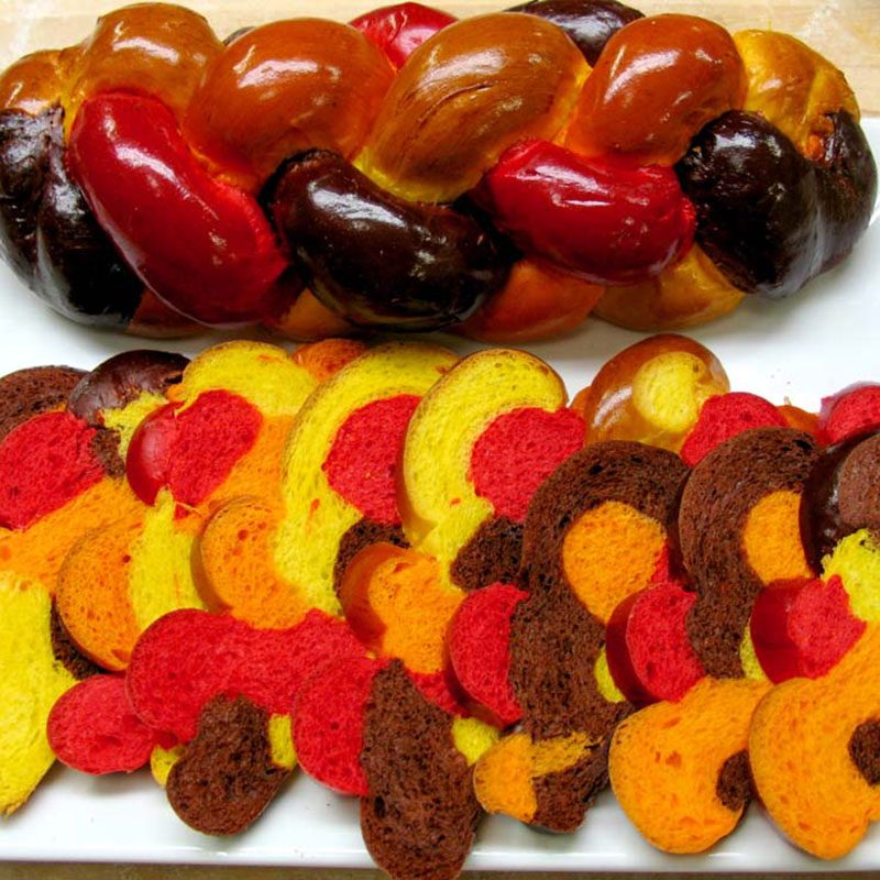 bennisons-bakery-thanksgiving-harvest-bread Picture of colorful braided bread